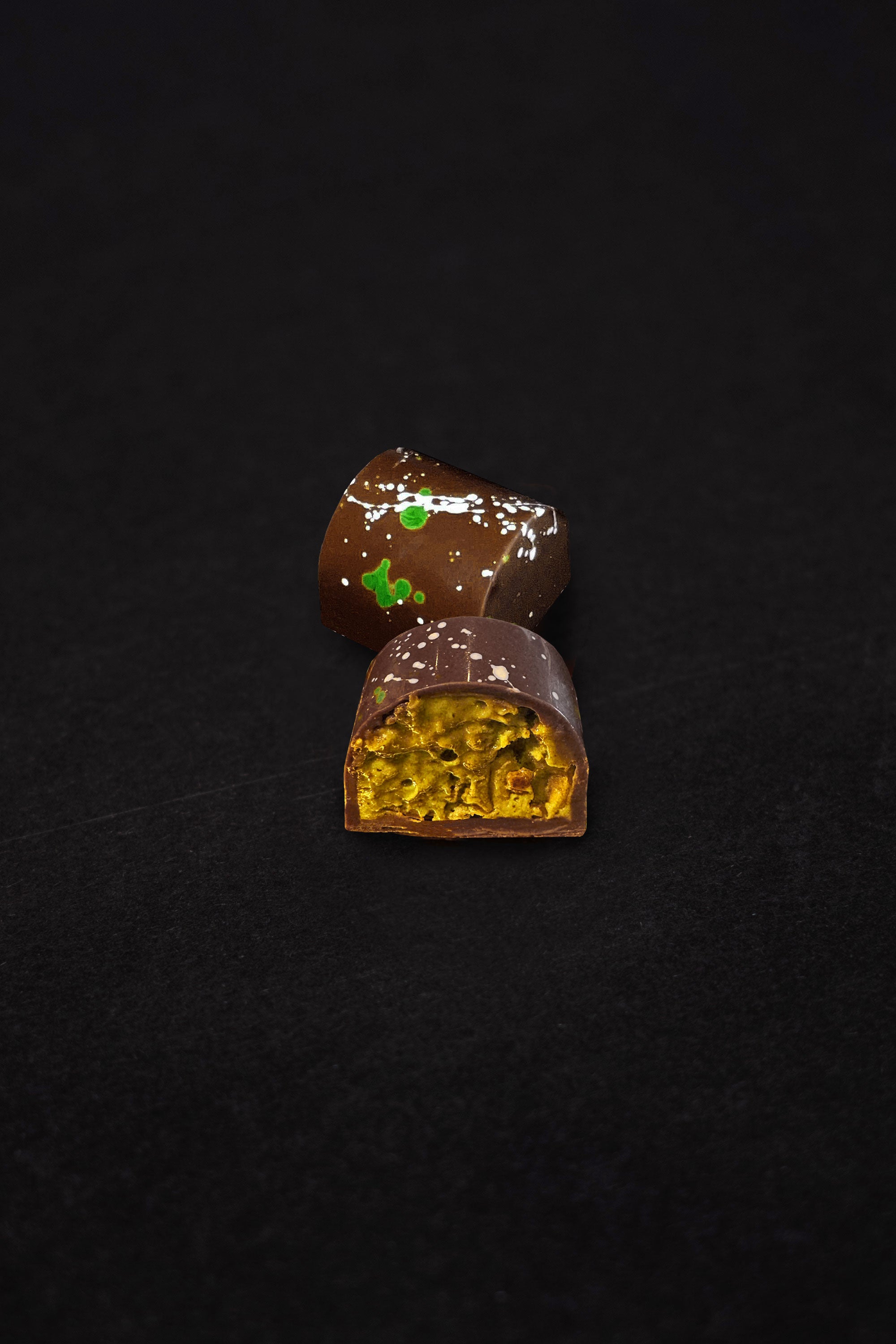 BOMBÓN DEL FARAÓN – Cacao Cartel